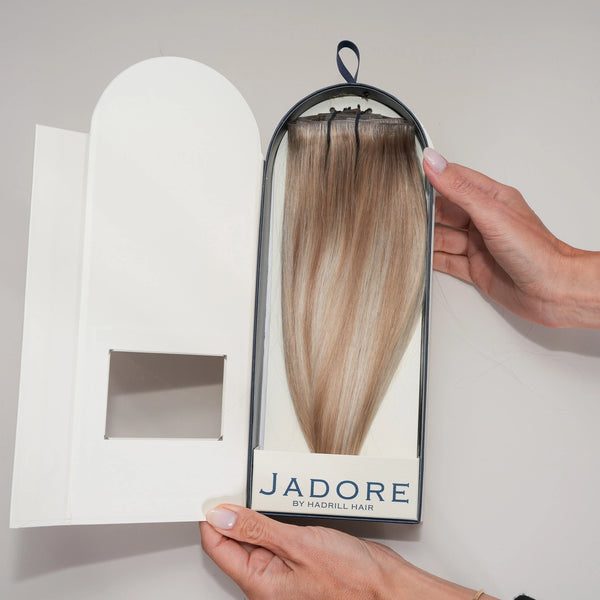 8 Piece Seamless Clip In Box Set 22" 150g